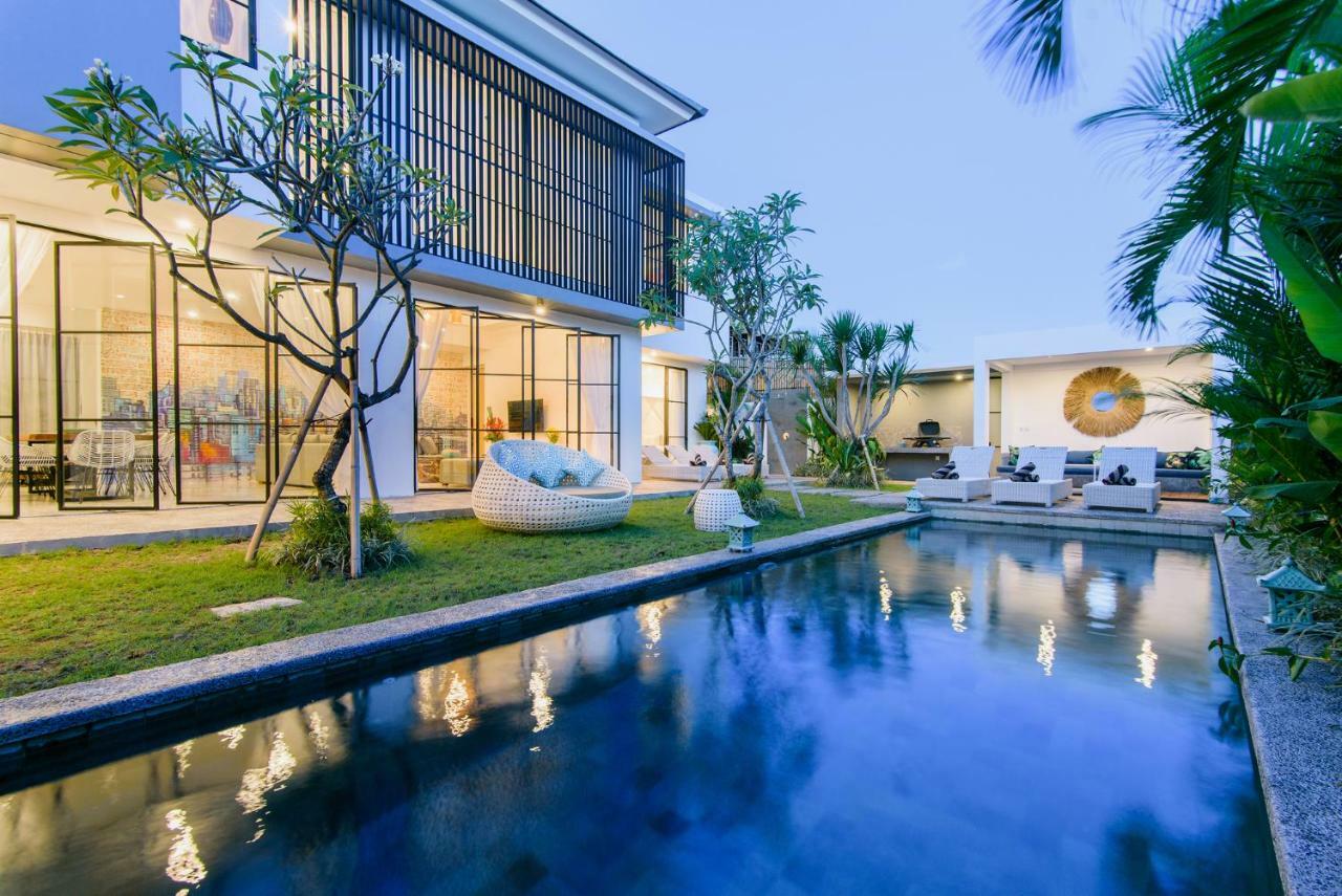 Villa Como Close To Finns Beach Club Kuta Lombok Exterior foto